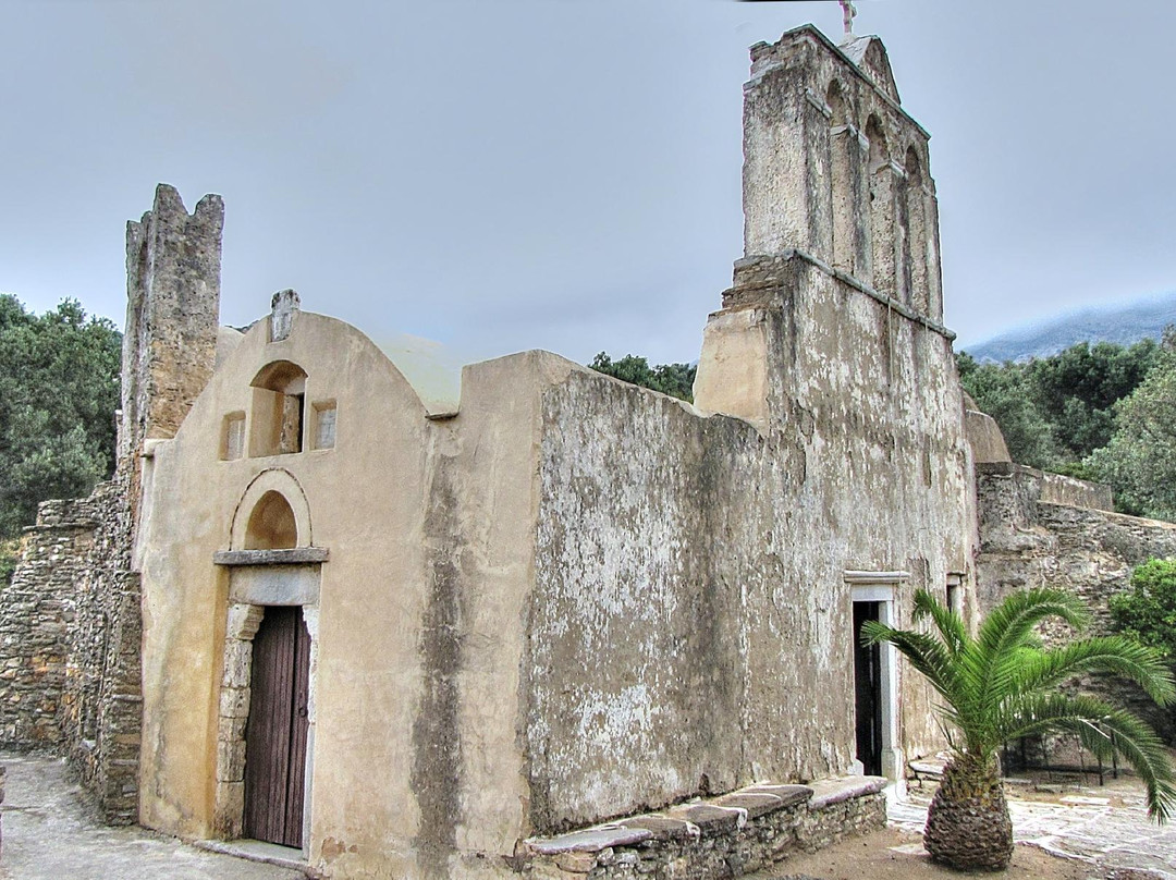 Monastery Panagia Drossiani-Moni必去景点