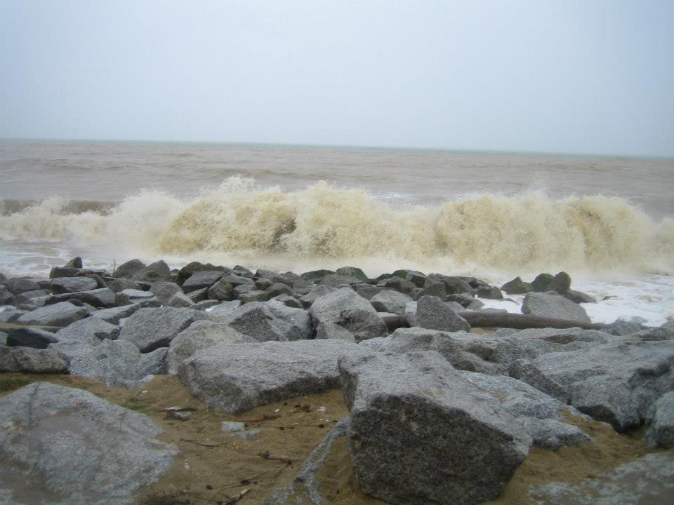 Pantai Cahaya Bulan-哥打巴鲁必去景点