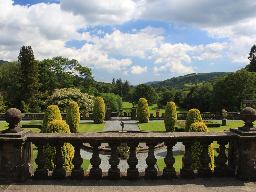 Rydal Hall Gardens景点图片