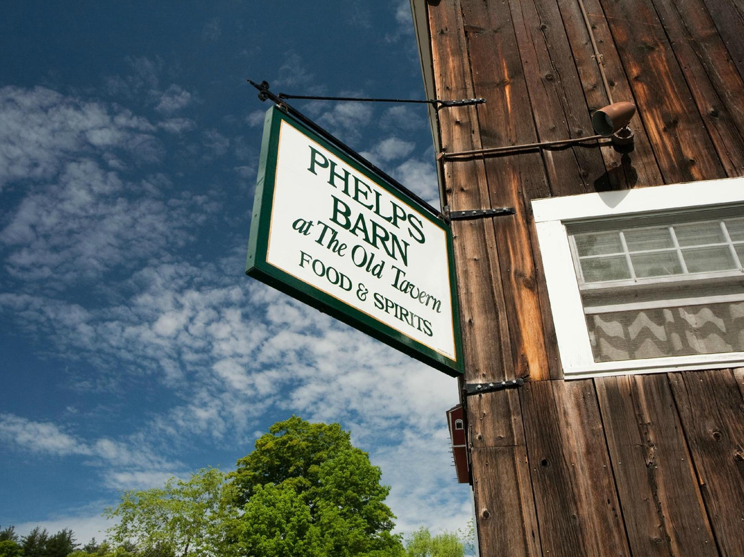 Grafton餐馆和美食-Phelps Barn Pub