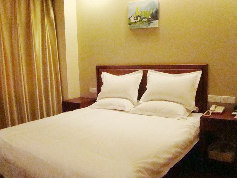 格林豪泰太原兴华街商务酒店主图