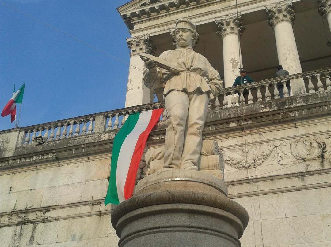 Monumento al Tessitore