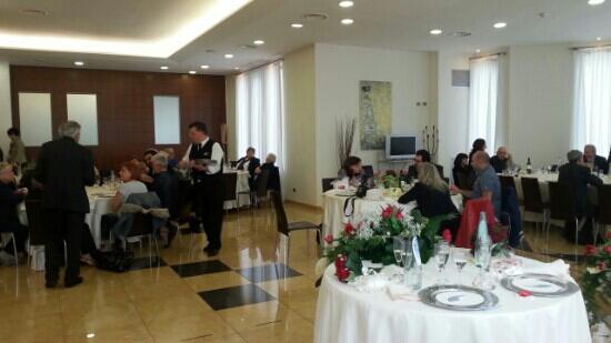 Hotel Sagittario-餐饮