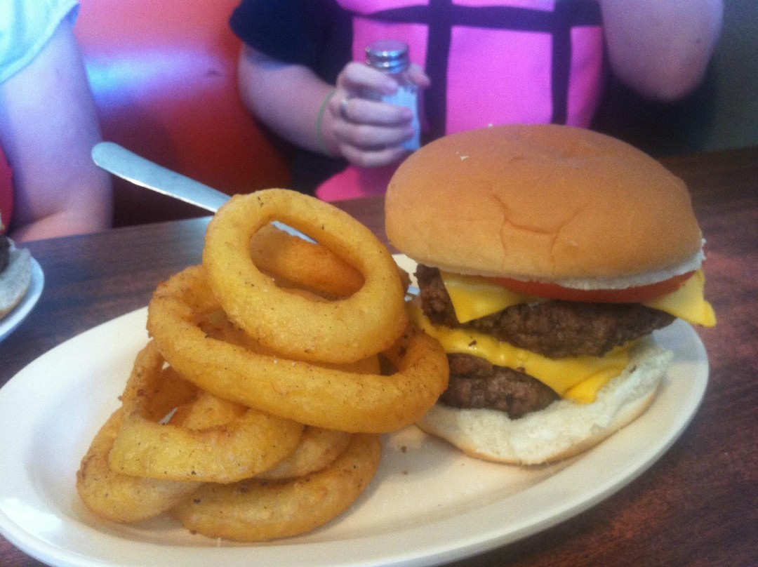 Henderson餐馆和美食-Bell's Drive in