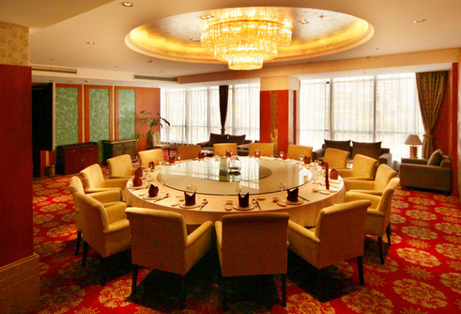 华夏康年大酒店主图