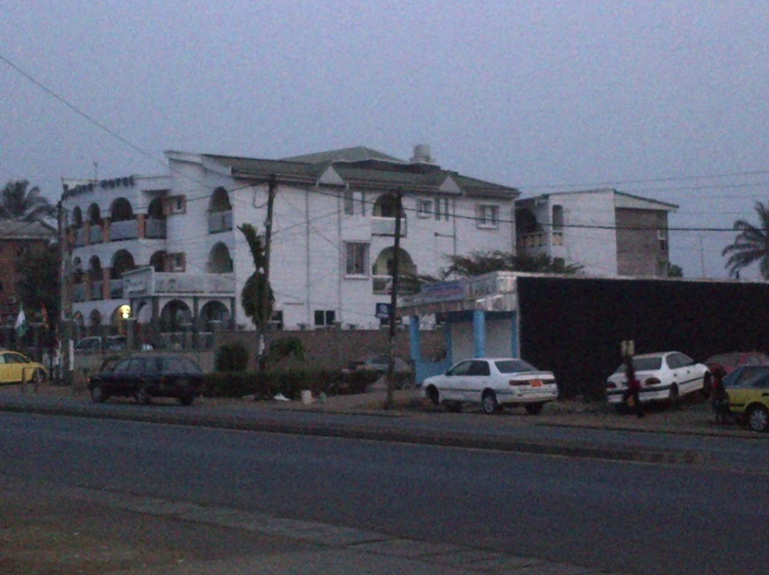 Eta Palace Hotel主图