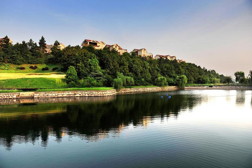 普瑞温泉酒店主图