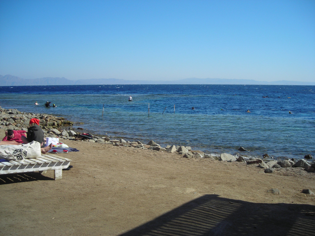 Blue Hole-达哈卜必去景点