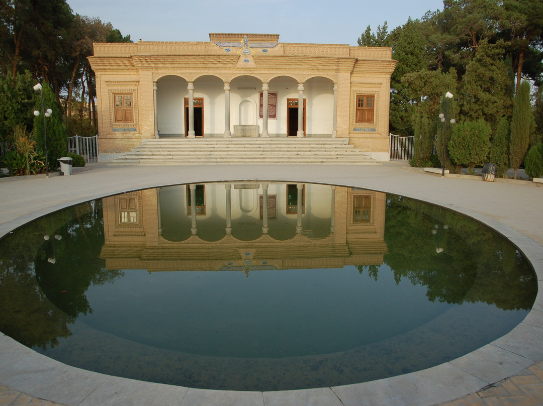 Zoroastrian Fire Temple景点图片