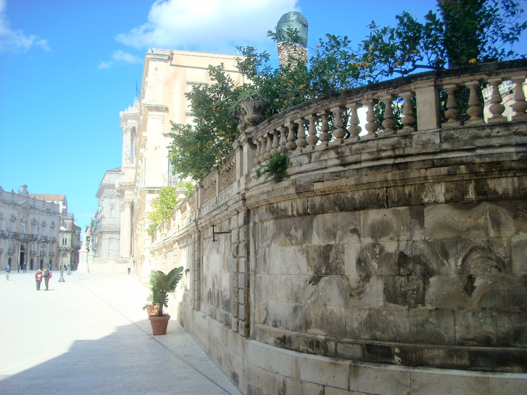 Chiesa di Santa Lucia alla Badia-锡拉库扎必去景点