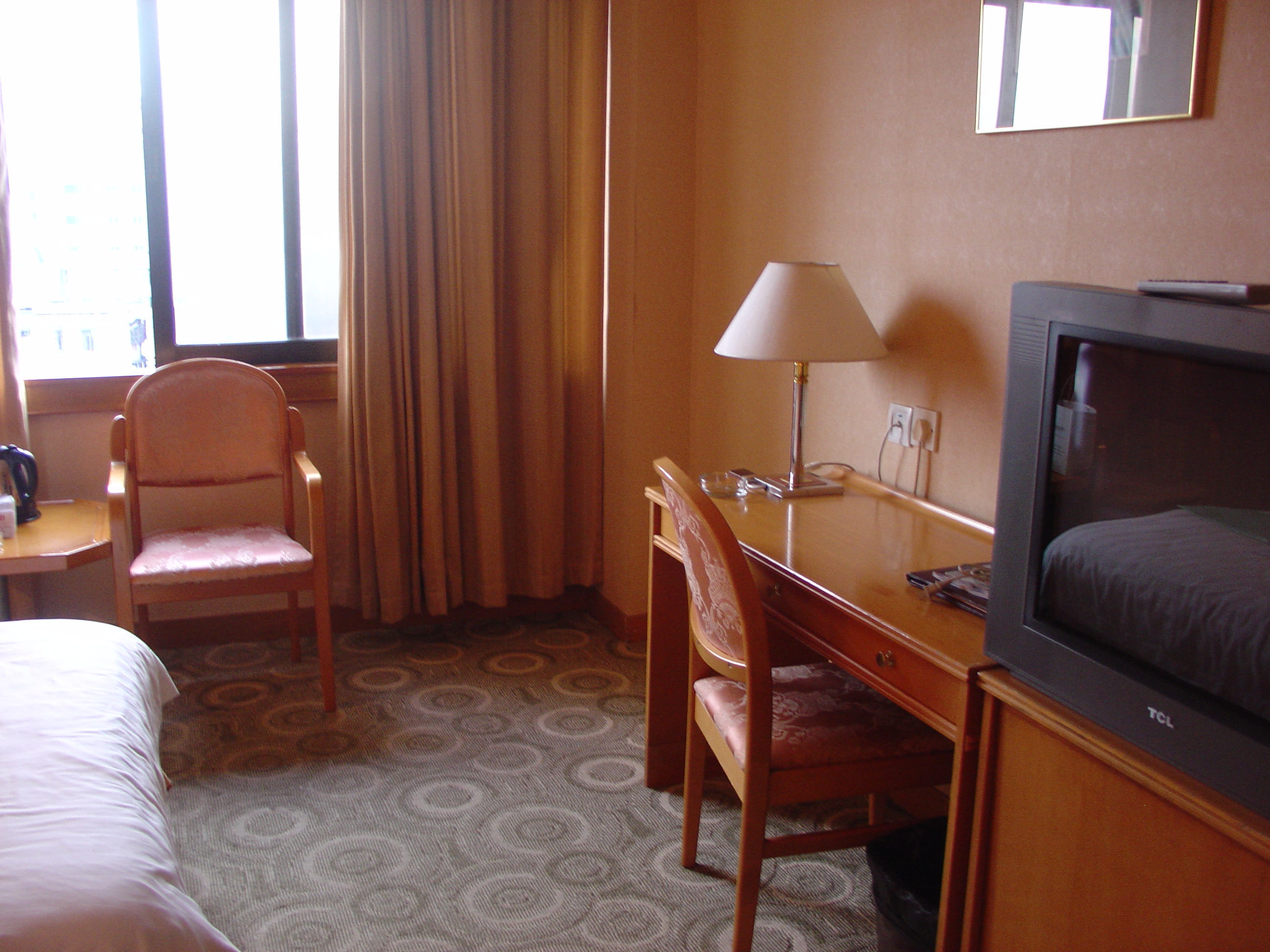 西湖大酒店-客卧