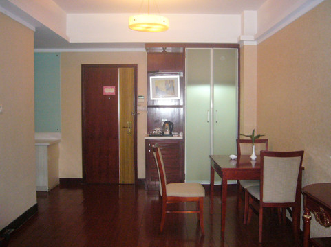 玛格丽特酒店主图