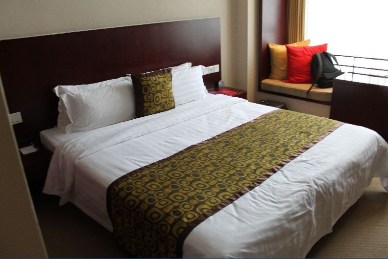 北京万商花园美居酒店主图