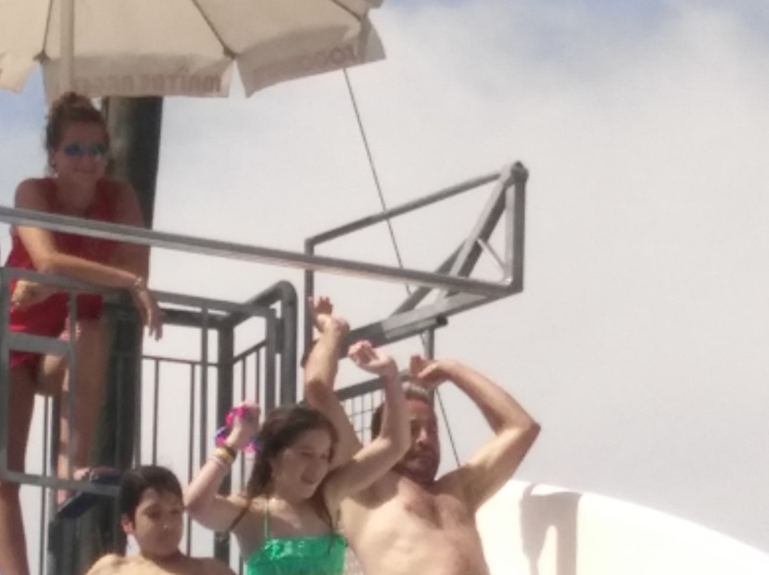 Piscina Barracuda景点图片