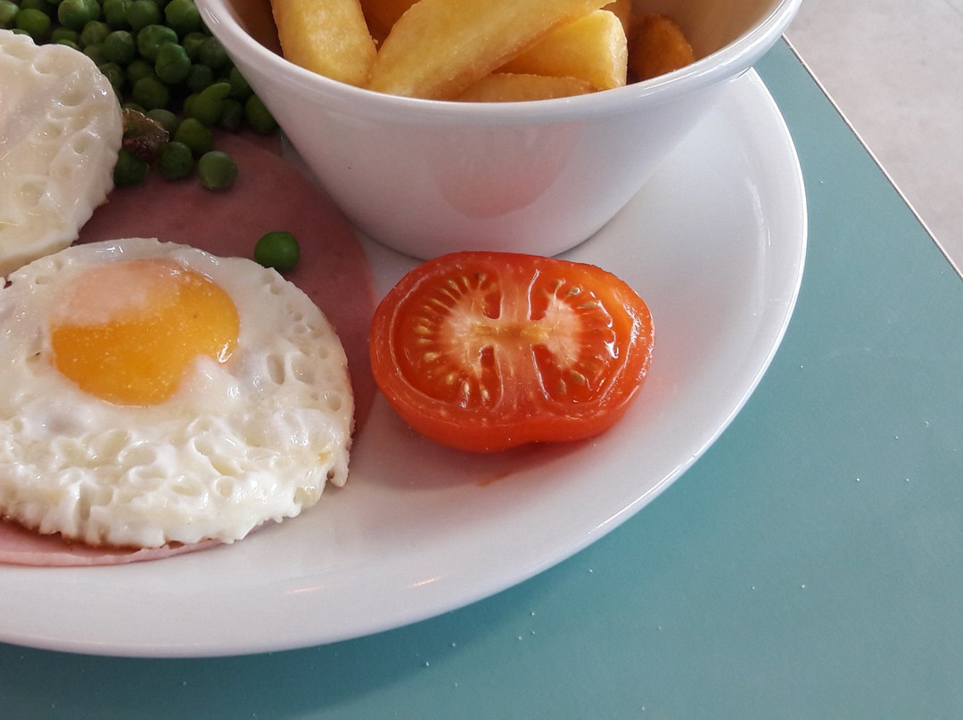 Litherland餐馆和美食-Tesco Cafe