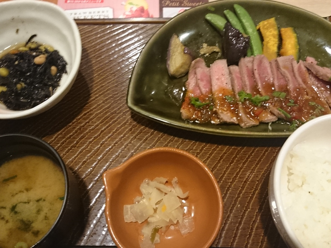 ガスト 市川国分店