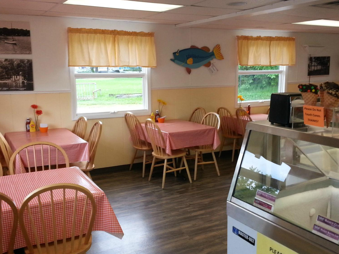 Blakeslee餐馆和美食-Capt'n Pete's Dairy Dock