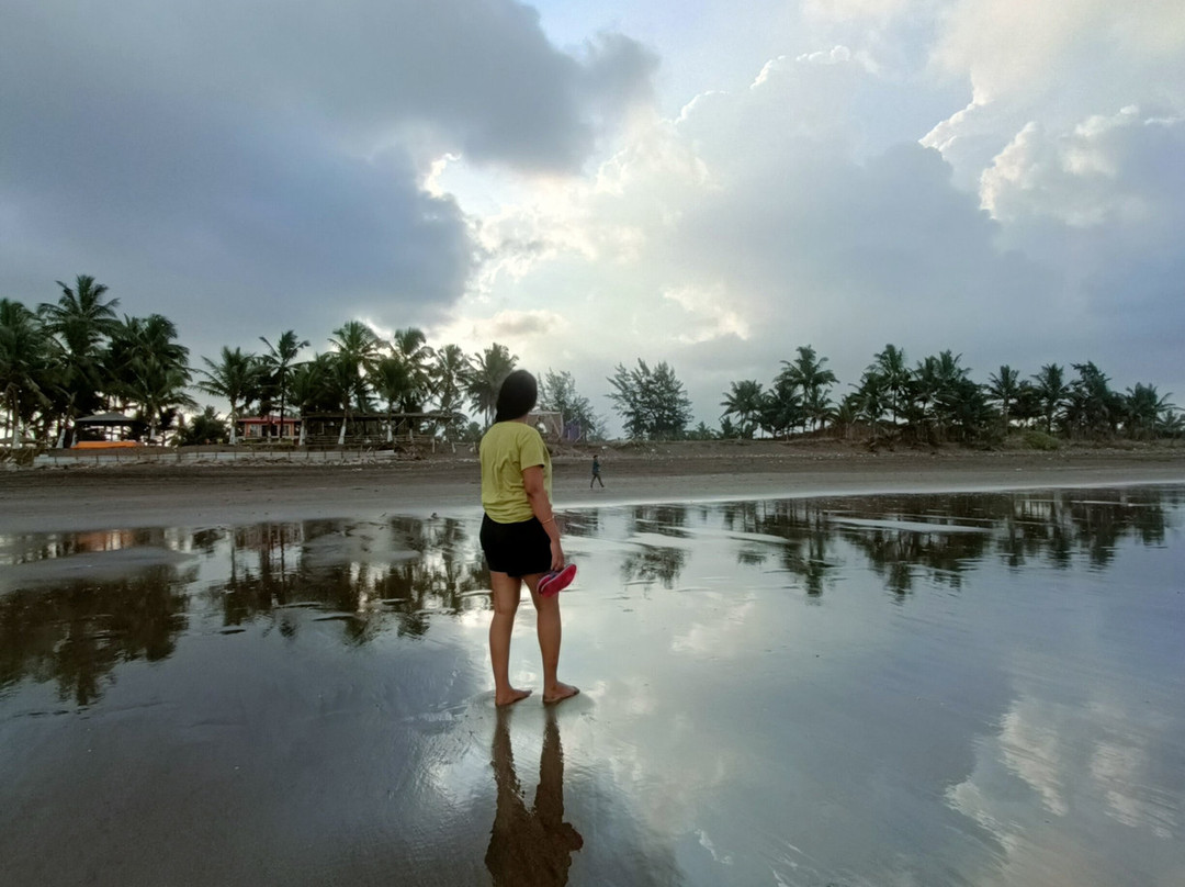 Rajodi Beach景点图片