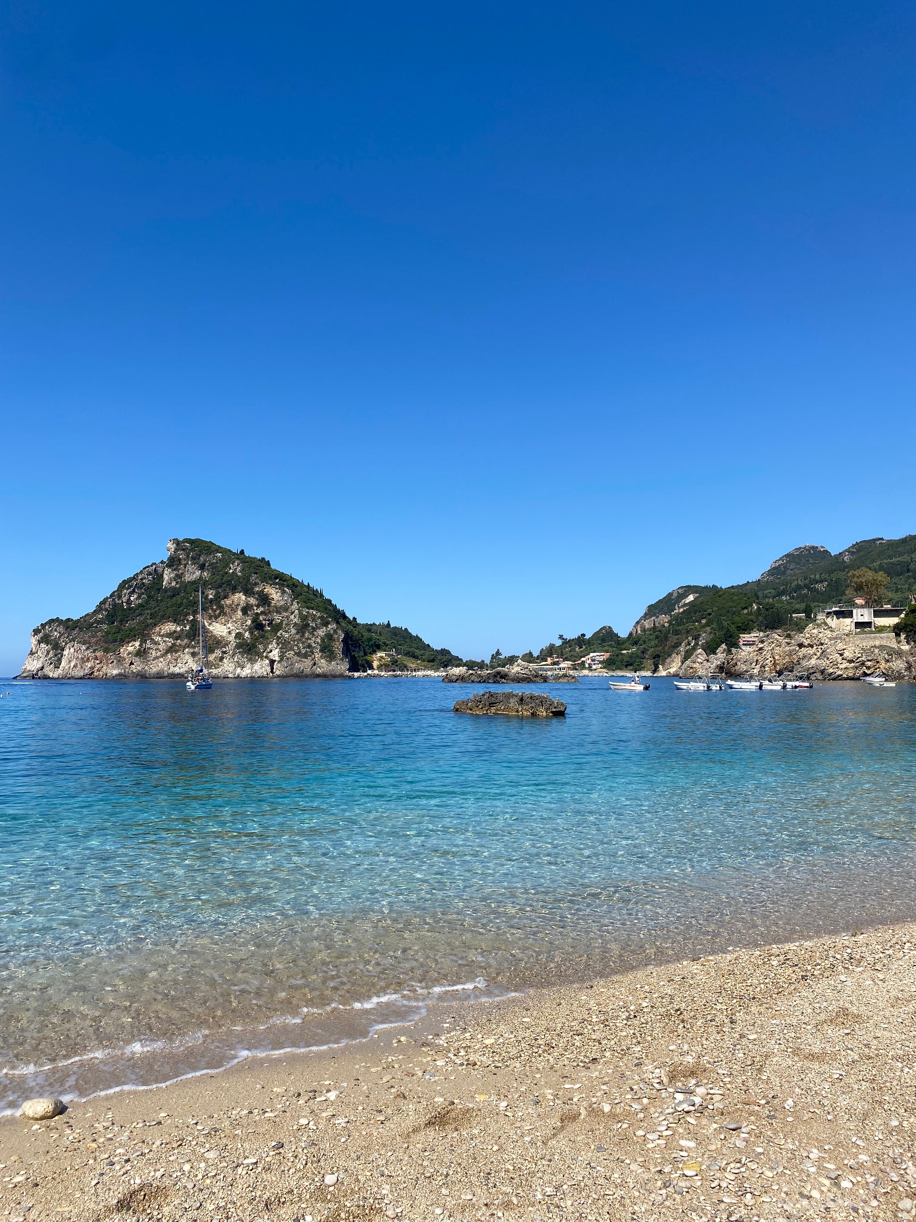 Angel's Pool Bar Apartments-官方