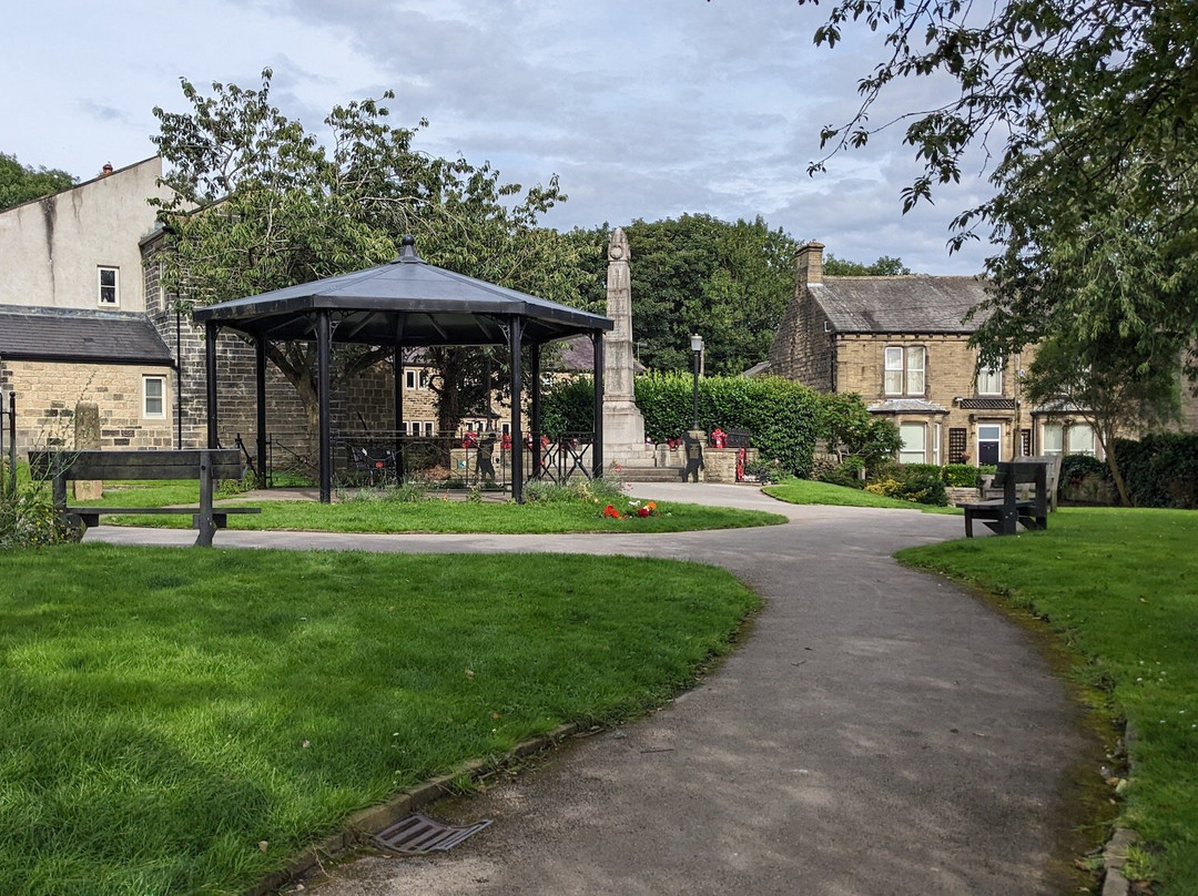 Silsden War Memorial景点图片