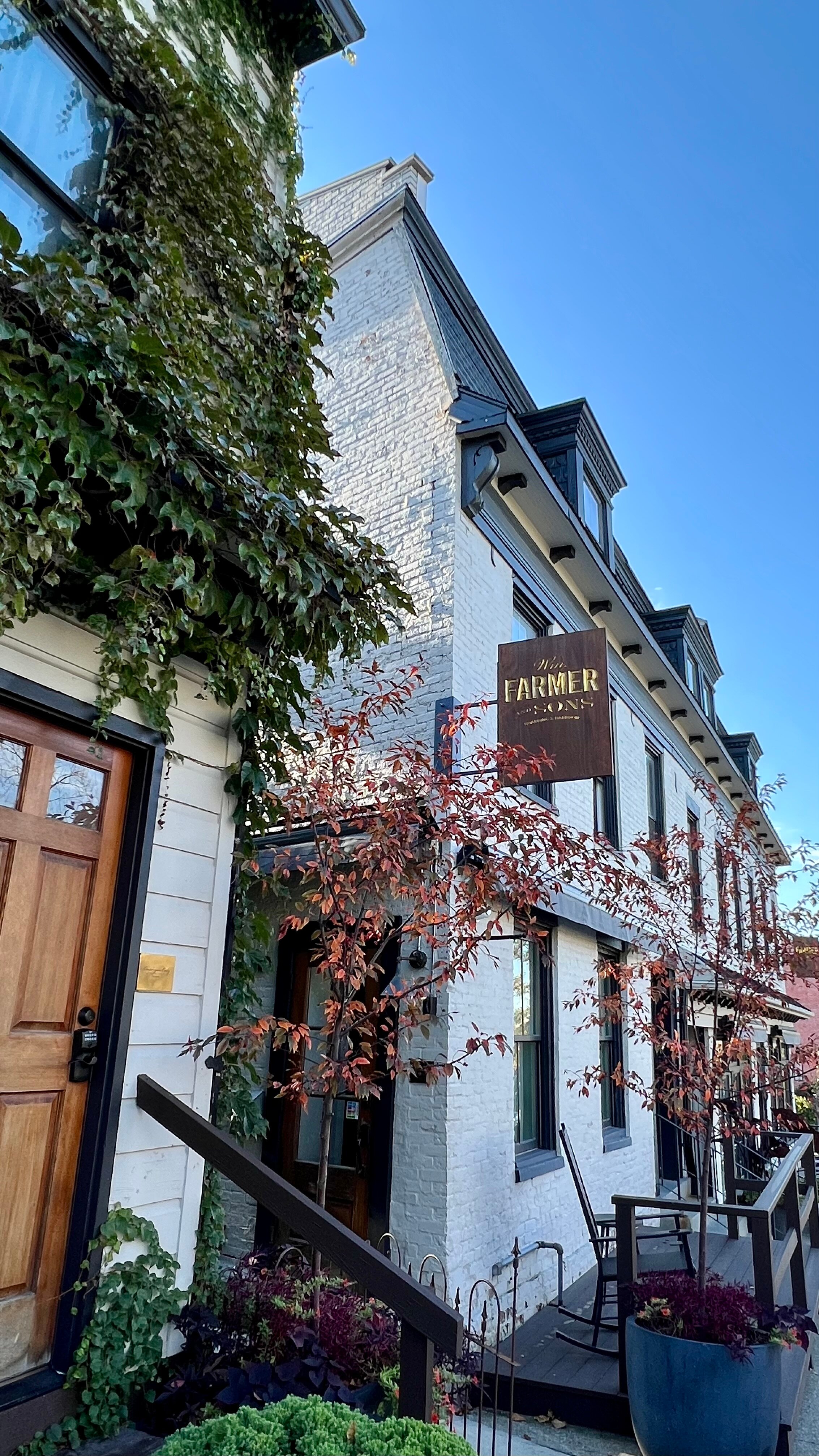 Wm Farmer and Sons Boarding & Barroom-浴室