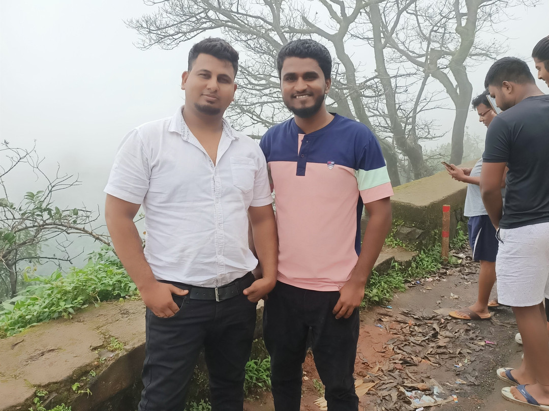 Amboli Water Falls景点图片