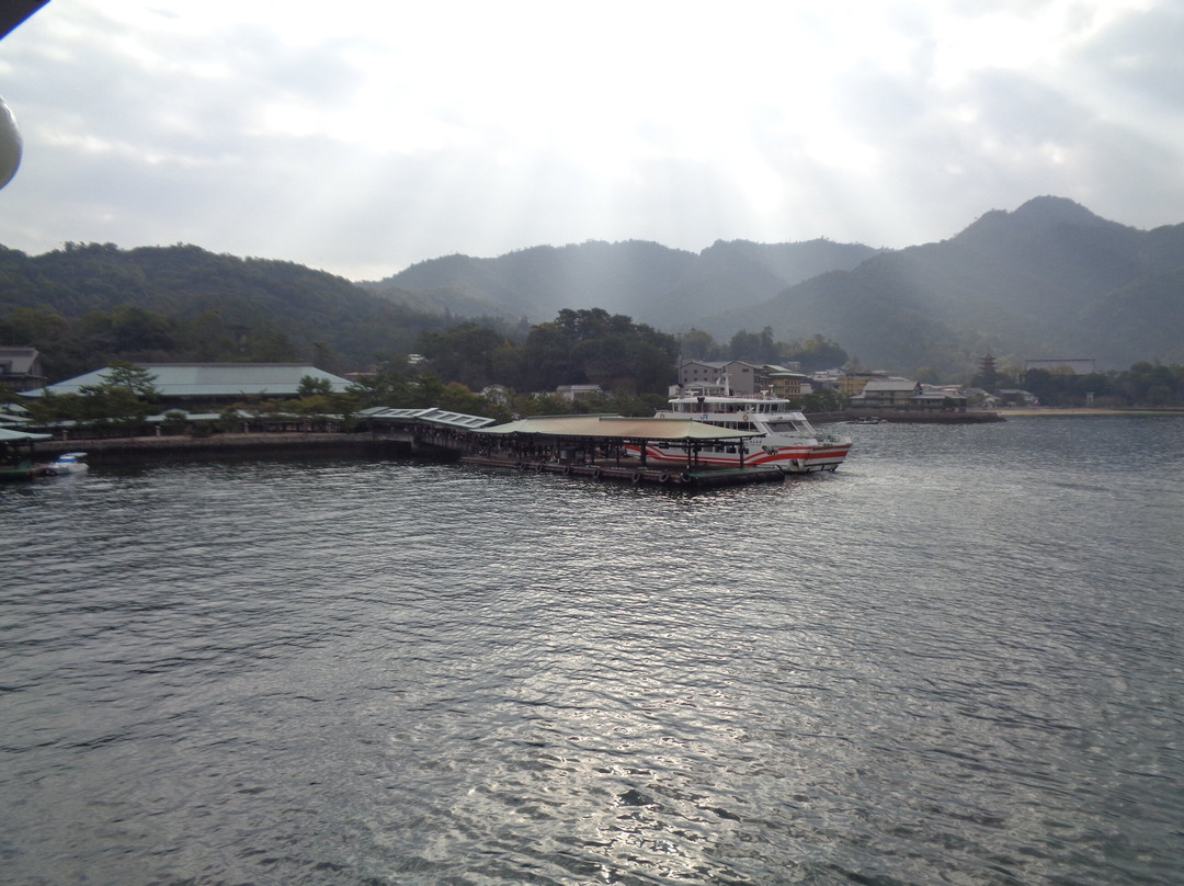 Miyajima Port Sambashi Bridge-廿日市市必去景点
