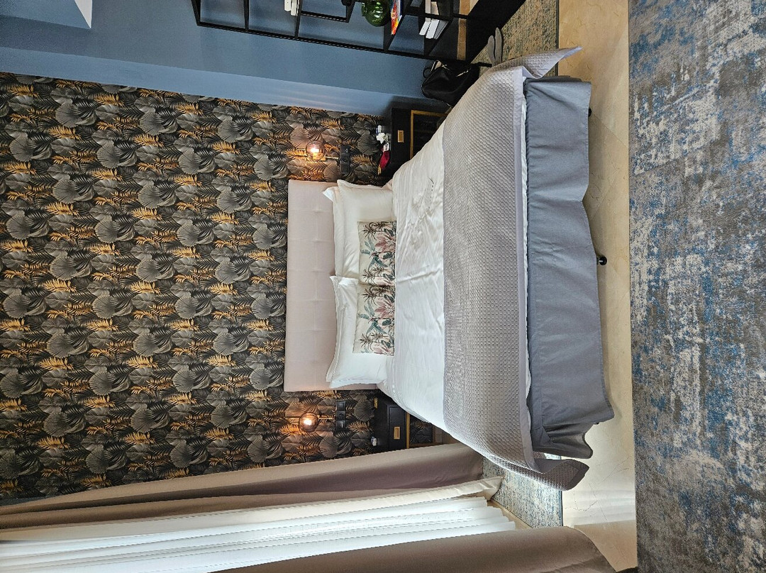 Boutique Suites