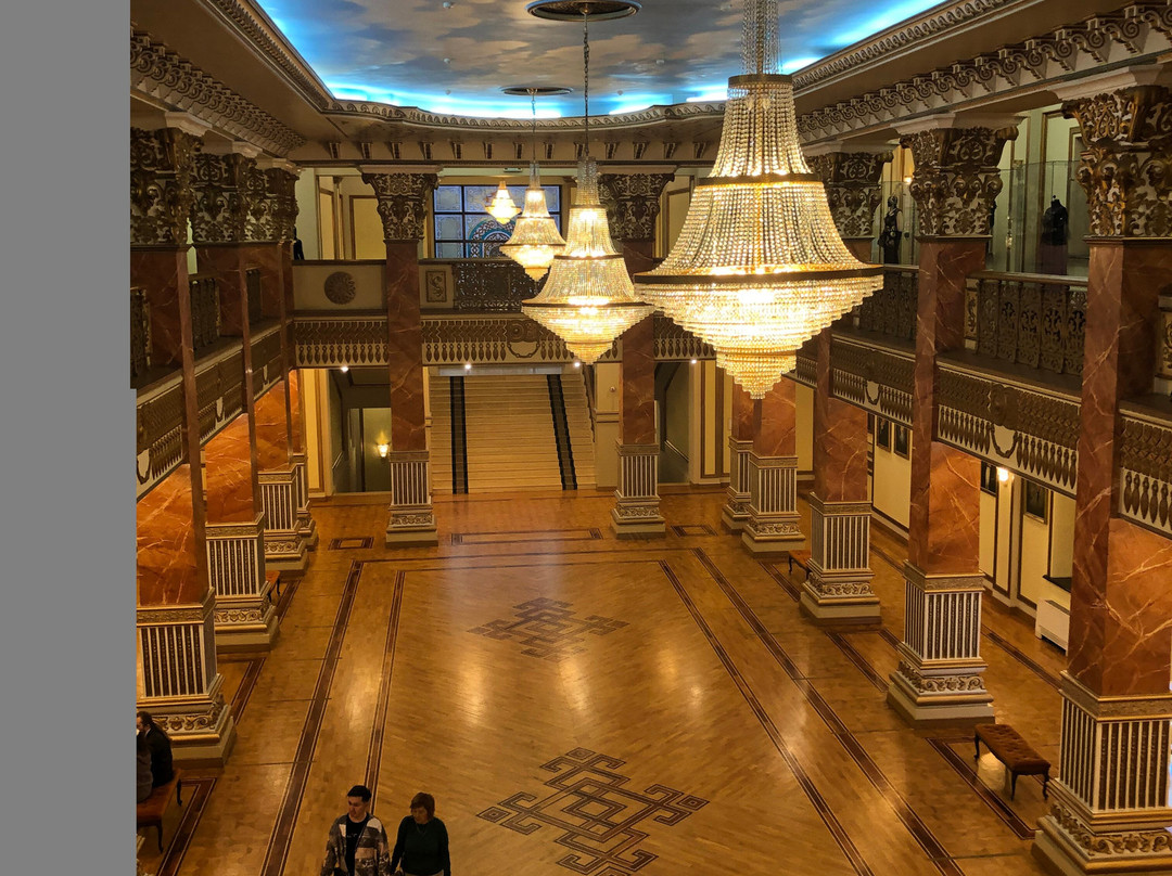 Kazakh State Academic Theatre Of Opera And Ballet Named After Abay-阿拉木图必去景点