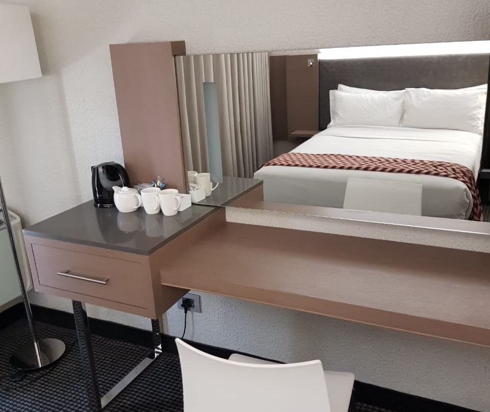 Garden Court Polokwane主图