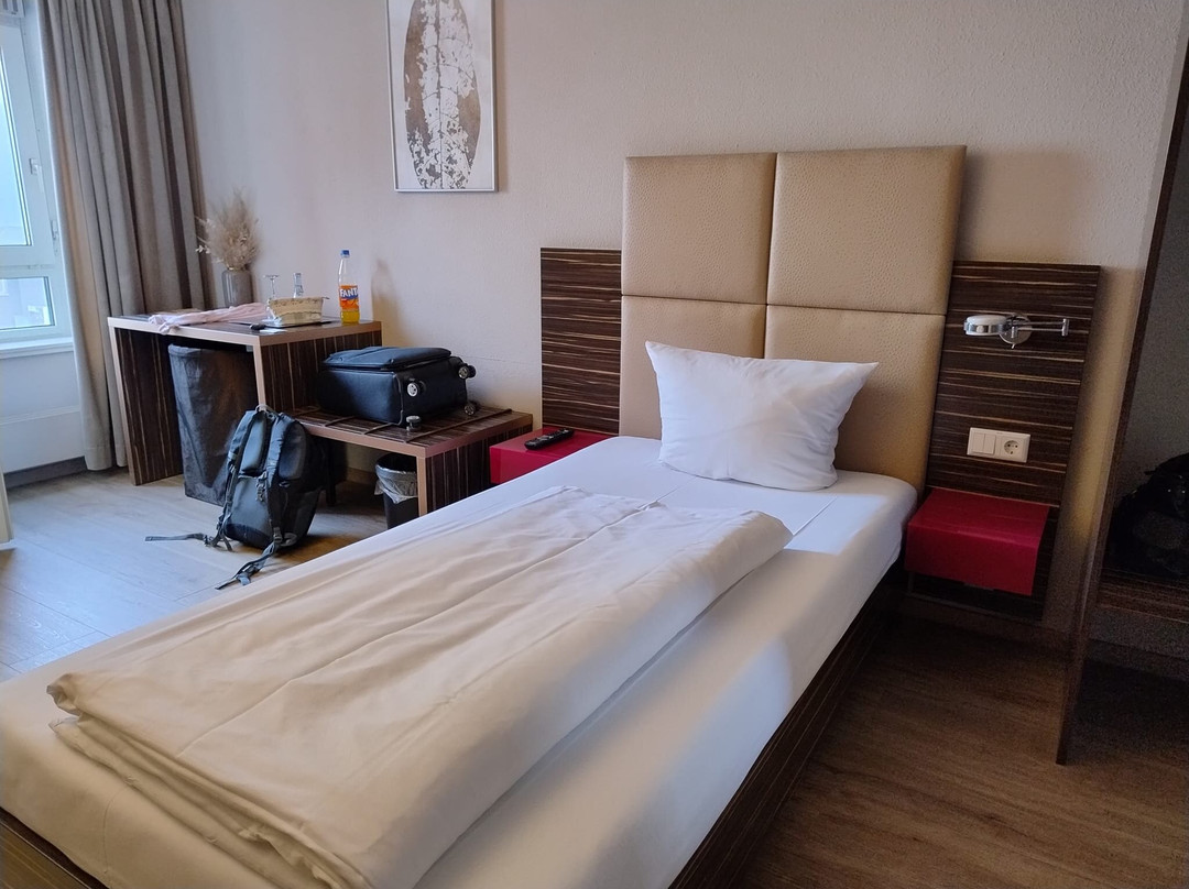 希瑞特阿卡德酒店主图