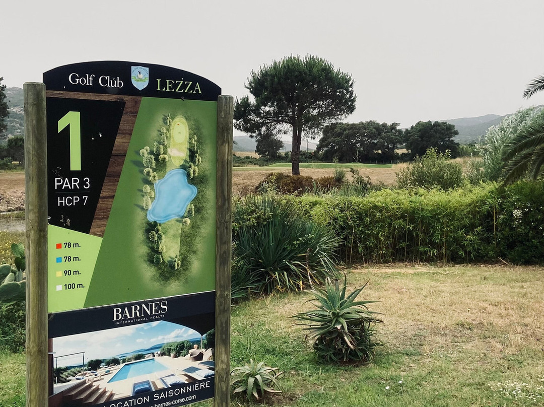 Golf de Lezza-维琪奥港必去景点