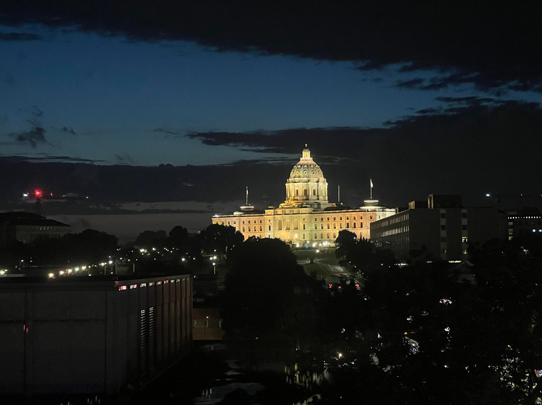 Celeste Of St Paul Hotel + Bar主图