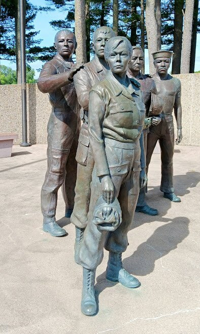 Wisconsin Korean War Veterans Memorial景点图片