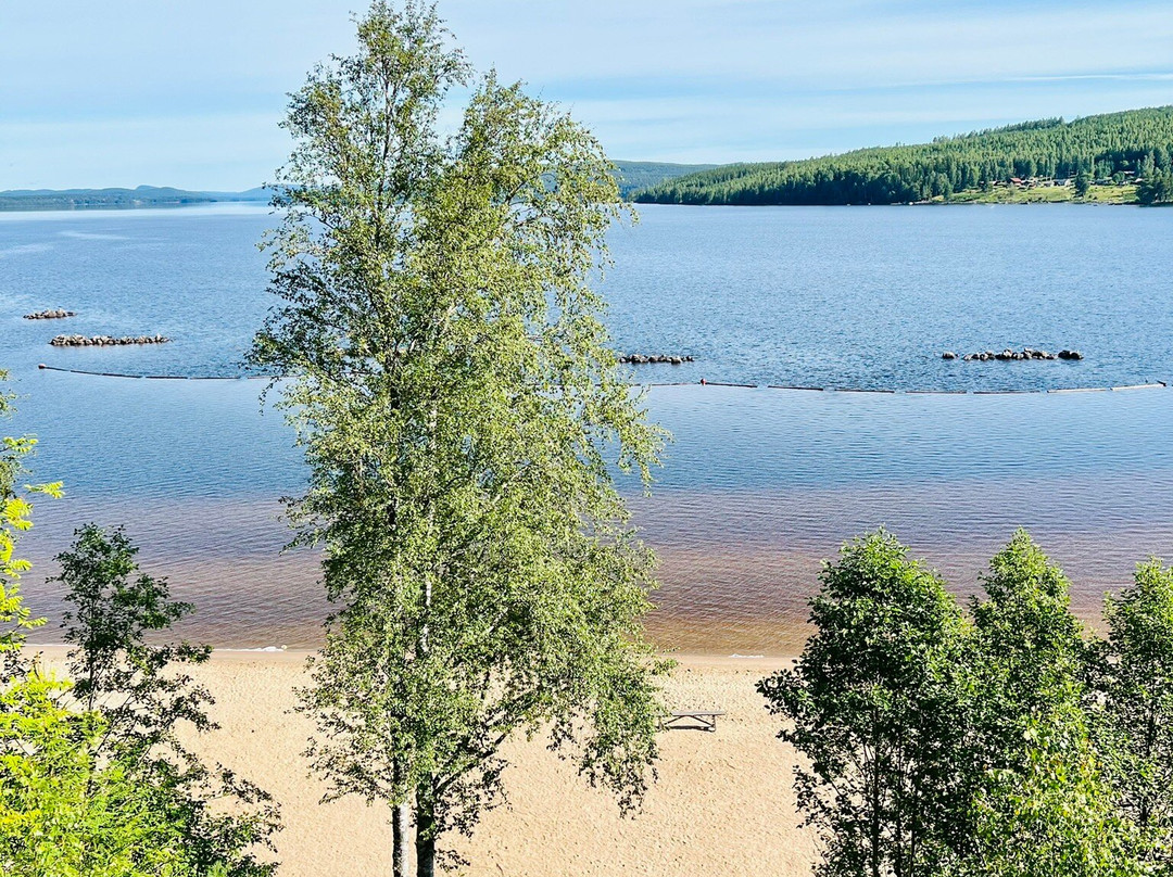 Orbaden Beach景点图片