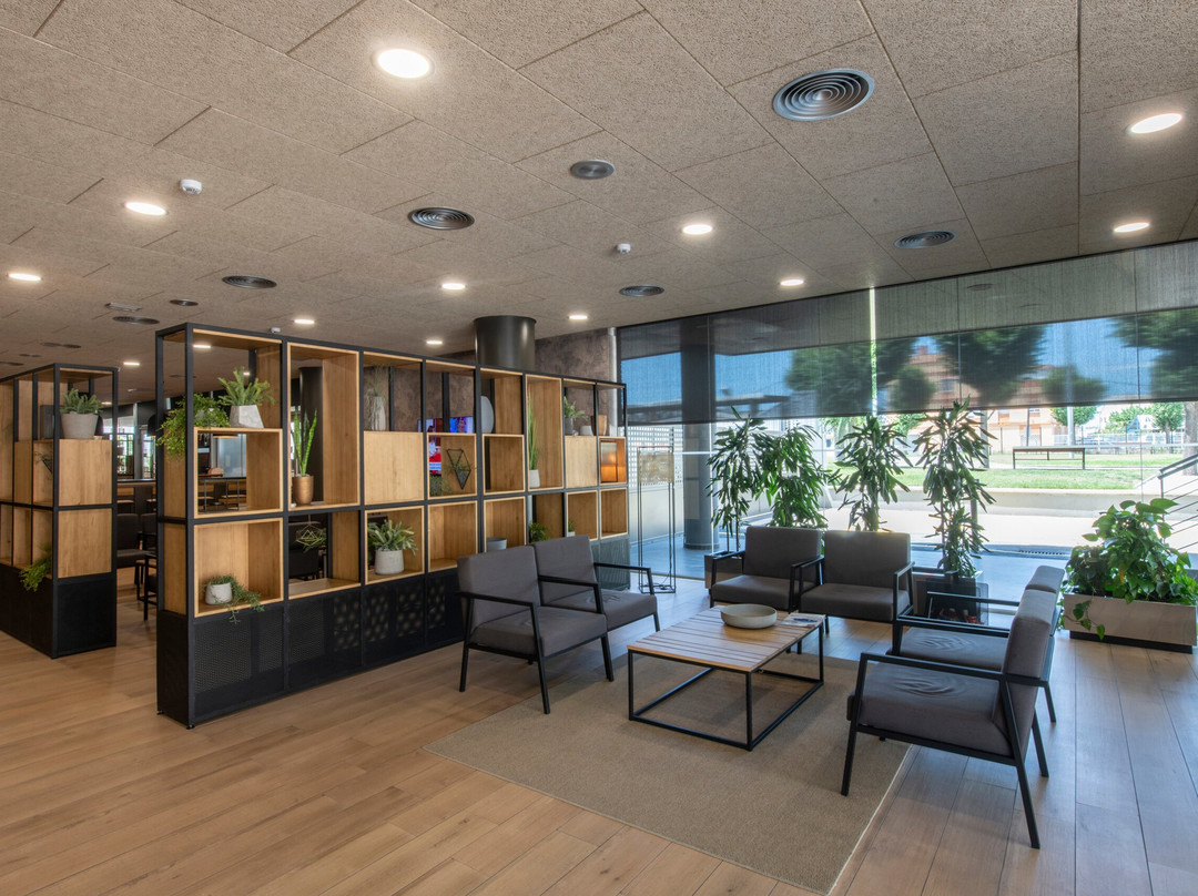 塔拉克公园酒店主图