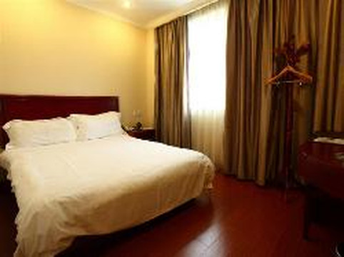 格林豪泰上海光大会展快捷酒店主图