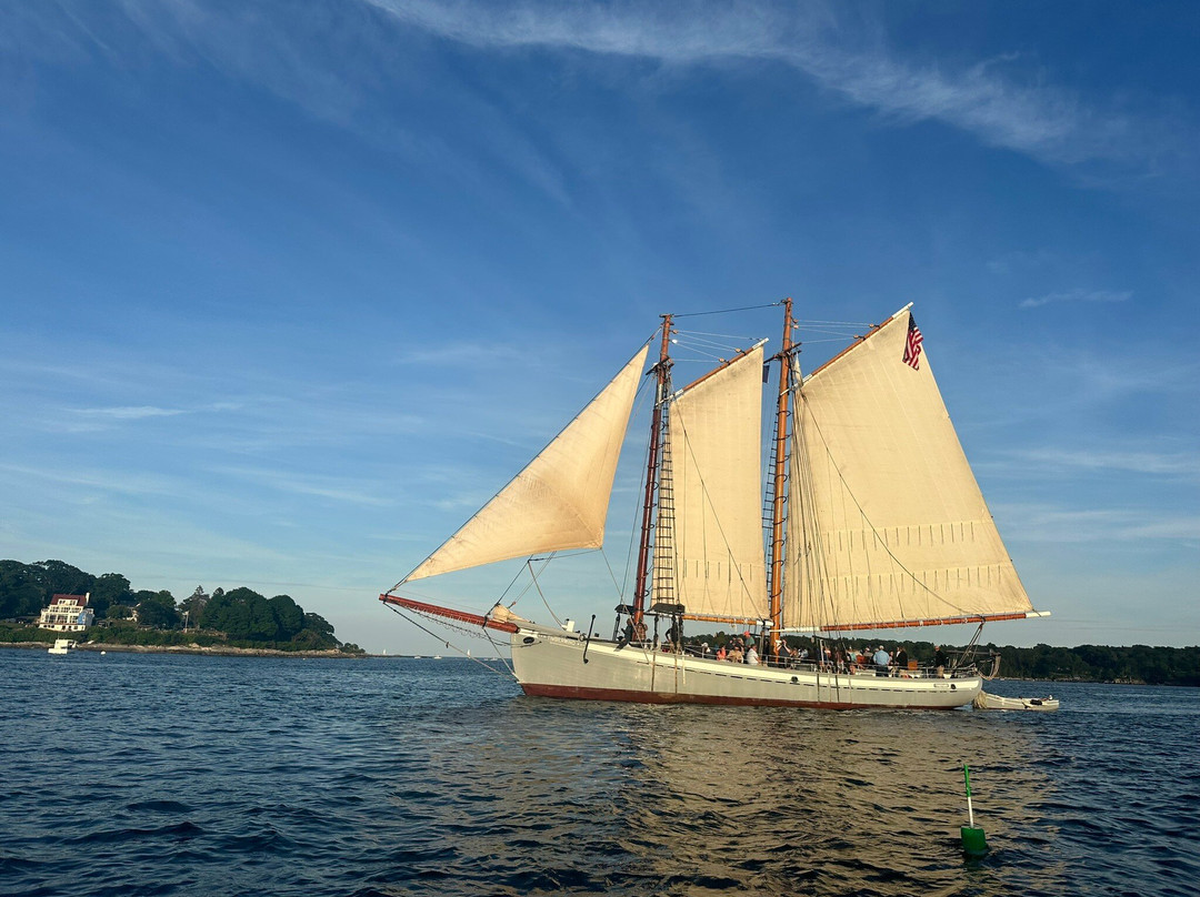 Calendar Island Charters-波特兰必去景点