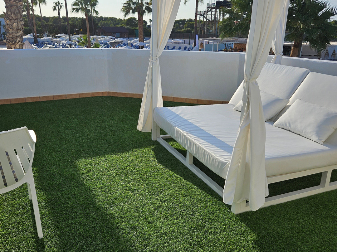 Marinda Garden Aparthotel主图