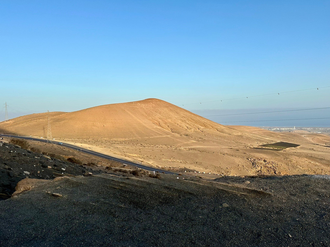 Las Grietas-提亚必去景点