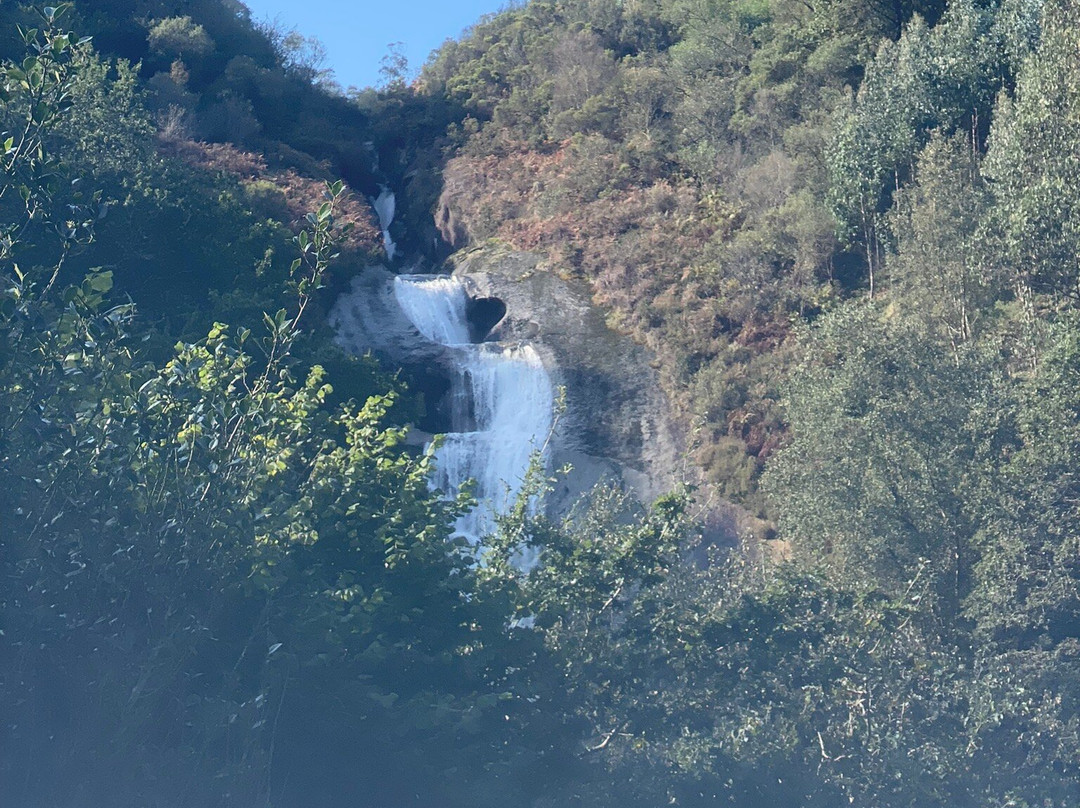 Fervenza Do Escouridal-Alfoz必去景点