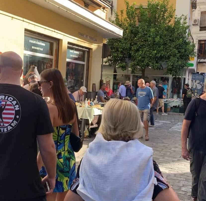 Mercadillo Historico El Jueves-塞维利亚必去景点