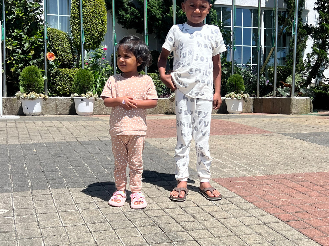 阿拉利亚绿山酒店主图