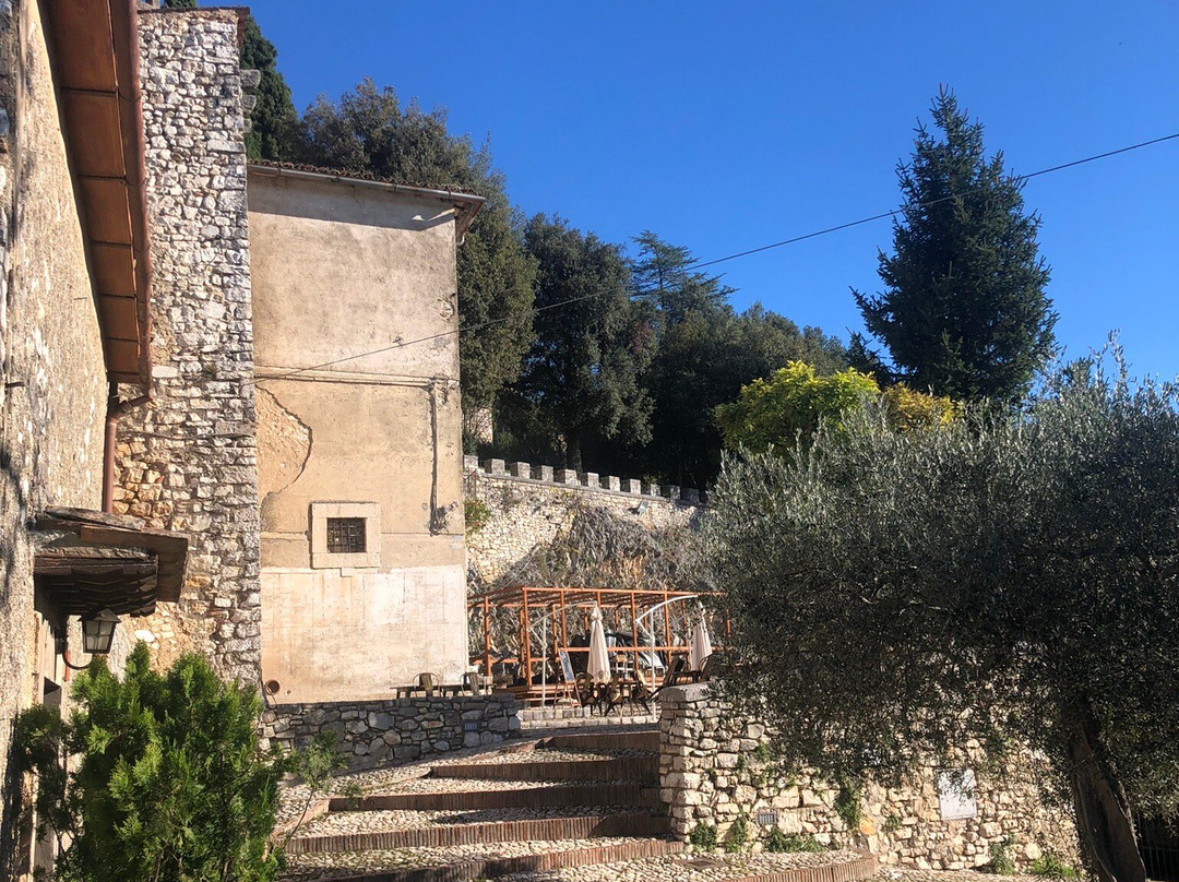 Castello Nobili Vitelleschi-Labro必去景点