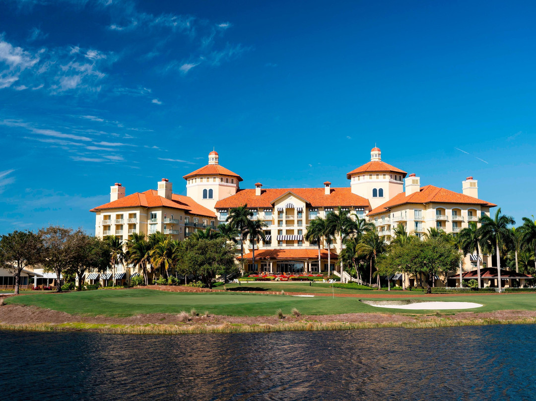 那不勒斯丽思卡尔顿高尔夫度假酒店主图