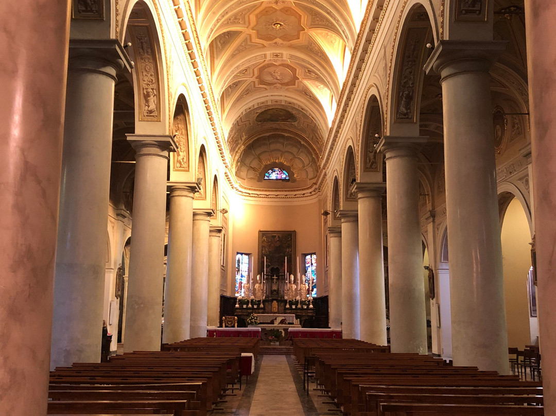 Chiesa di San Colombano Abate-San Colombano al Lambro必去景点