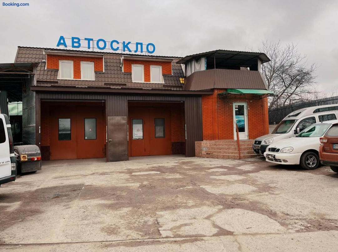 Hostel Avtosklo