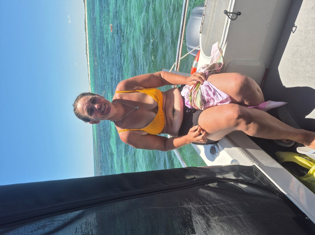 Sea Lion Charters-朱里恩湾必去景点