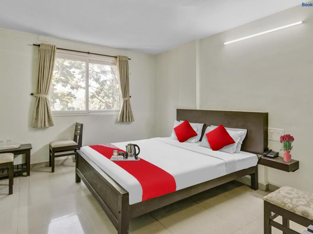 Hotel O Kalapurackal Residency