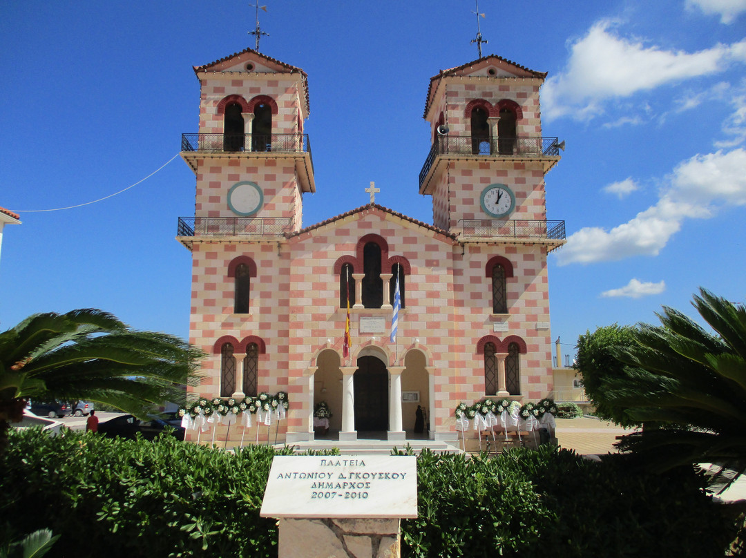 Chocolate Box Pink And White Chequered Church-Katastari必去景点